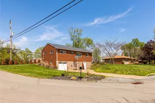 1630 Old Brodhead Rd, Center Township, PA 15061 - Photo 25