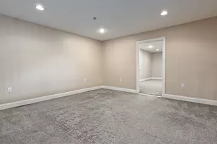 116 Shelton Place Dr, Connoquenessing Boro, PA 16033 - Photo 21