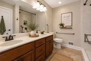 116 Shelton Place Dr, Connoquenessing Boro, PA 16033 - Photo 5