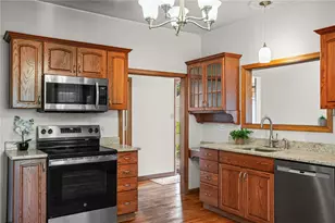 213 Pine St, Zelienople, PA 16063 - Photo 25