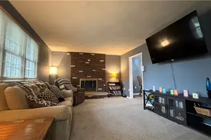 101 Kemar Dr, Summit Township, PA 16002 - Photo 5