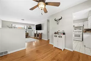 105 Mayer Dr, North Fayette, PA 15071 - Photo 11