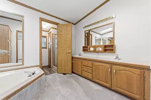 10 N Rock Lake Ct, Jackson Township, PA 16063 - Photo 17