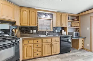 10 N Rock Lake Ct, Jackson Township, PA 16063 - Photo 11
