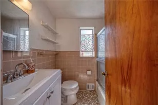 6912 Greenwood St, Pittsburgh, PA 15206 - Photo 13