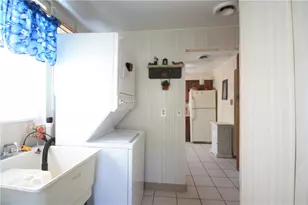 11999 Crafton Ave, Sadsbury, PA 16316 - Photo 23