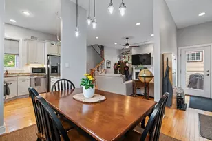 1310 Fairstead Ln, Pittsburgh, PA 15217 - Photo 11