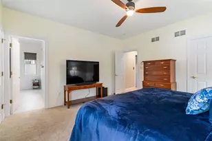 1310 Fairstead Ln, Pittsburgh, PA 15217 - Photo 27