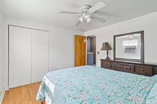 239 Whitestown Village, Twp of But NW, PA 16001 - Photo 21