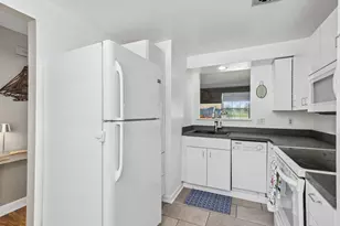 239 Whitestown Village, Twp of But NW, PA 16001 - Photo 11