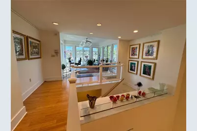 1735 E Carson St, Pittsburgh, PA 15203 - Photo 9