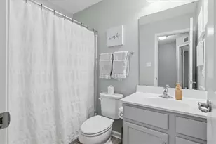 235 Long Ridge Dr, Kennedy Township, PA 15108 - Photo 21