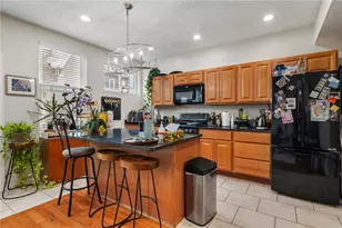 5239 Wickliff St, Pittsburgh, PA 15201 - Photo 5