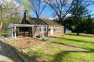 2928 Old Plank Rd, Neshannock Township, PA 16105 - Photo 3