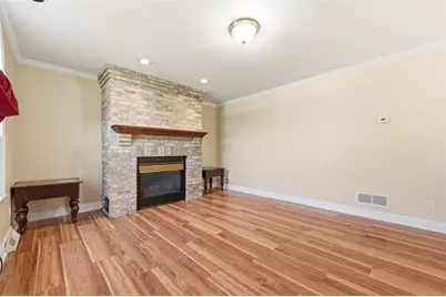 2346 Nicholson Rd, Pittsburgh, PA 15143 - Photo 3