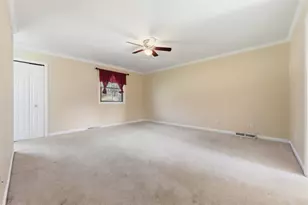 2346 Nicholson Rd, Pittsburgh, PA 15143 - Photo 21