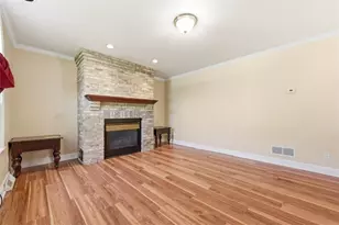 2346 Nicholson Rd, Pittsburgh, PA 15143 - Photo 3