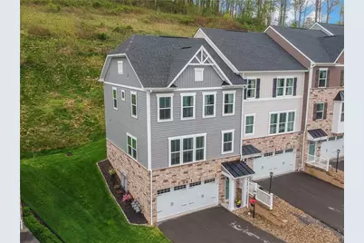 133 Moyer Hill Dr, Cranberry Township, PA 16066 - Photo 3