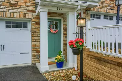 133 Moyer Hill Dr, Cranberry Township, PA 16066 - Photo 5