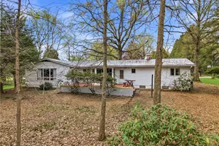 3 Eastwood Dr, Hempfield Township, PA 16125 - Photo 5
