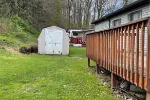 32 Oakview Dr, South Beaver Township, PA 15010 - Photo 9