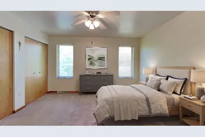 969 Beverly Avenue, Harmony Township, PA 15003 - Photo 5