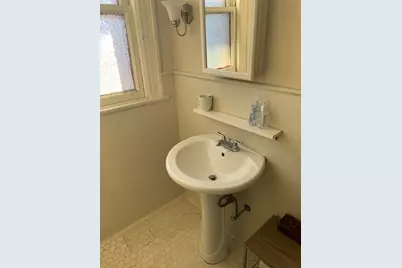152 S Fairmount St #6, Friendship Park, PA 15206 - Photo 7