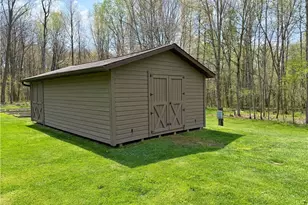 190 Pew Rd, Findley Township, PA 16137 - Photo 7