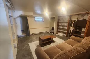 670 Park St, California, PA 15419 - Photo 5