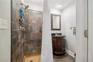 167 Pius St, Pittsburgh, PA 15203 - Photo 3