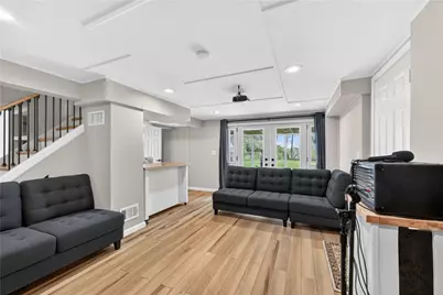 7177 Shannon Rd, Pittsburgh, PA 15147 - Photo 27