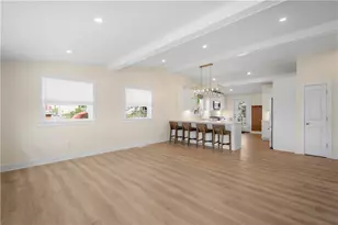 204 Buckels Ave, Houston, PA 15342 - Photo 9