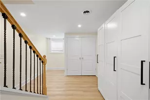 204 Buckels Ave, Houston, PA 15342 - Photo 23