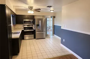 322 Kozak Way, Mt Pleasant Boro, PA 15666 - Photo 5