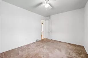 2530 W Hardies Rd, Hampton, PA 15044 - Photo 15