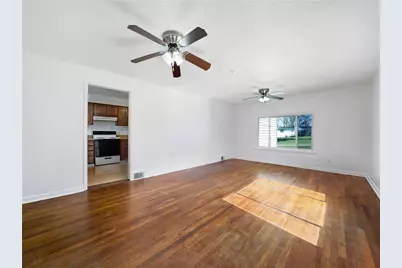 2530 W Hardies Rd, Hampton, PA 15044 - Photo 3