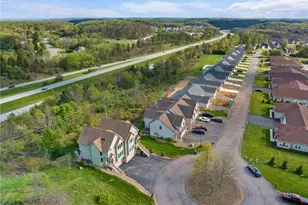 372 Cherokee Dr, Chippewa Township, PA 15010 - Photo 33