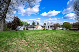 112 Linwood Dr, Summit Township, PA 16001 - Photo 35
