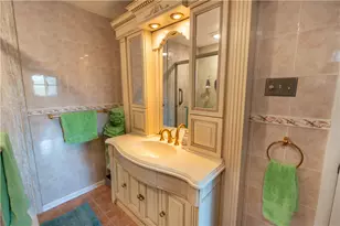 1034 Preston Dr, North Versailles, PA 15137 - Photo 23
