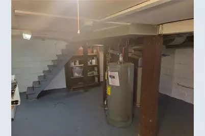 2000 Mercer Ave, Hermitage, PA 16148 - Photo 3