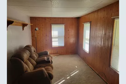 2000 Mercer Ave, Hermitage, PA 16148 - Photo 9