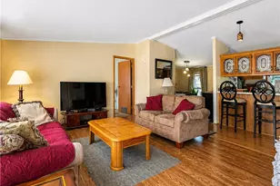 34 1st St, Ellwood City, PA 16117 - Photo 3