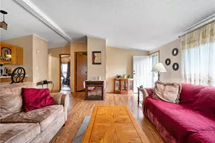 34 1st St, Ellwood City, PA 16117 - Photo 7