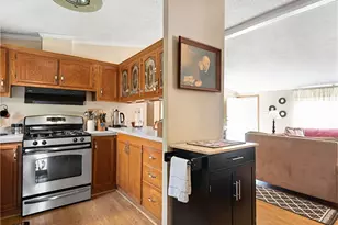 34 1st St, Ellwood City, PA 16117 - Photo 11