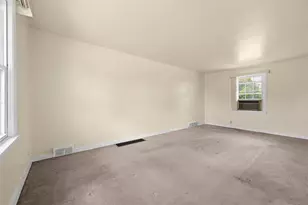1026 McCoy Rd, Kennedy Township, PA 15136 - Photo 5