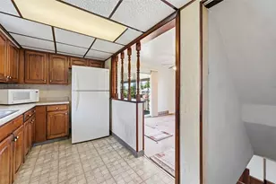 1026 McCoy Rd, Kennedy Township, PA 15136 - Photo 11