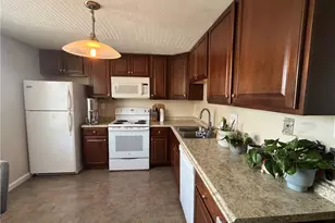 3000 Ridge Rd, South Park, PA 15129 - Photo 9