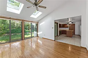 227 Springhouse Dr, Jefferson Hills, PA 15025 - Photo 13