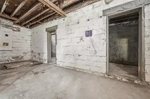233 Barth Ave, Pittsburgh, PA 15228 - Photo 31