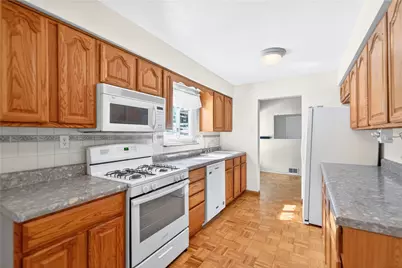 3604 Rosebriar Ave., Pittsburgh, PA 15116 - Photo 7
